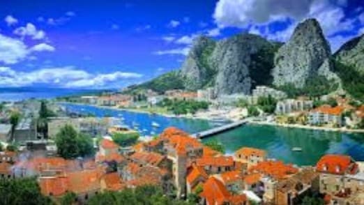 Taxi service in Omiš